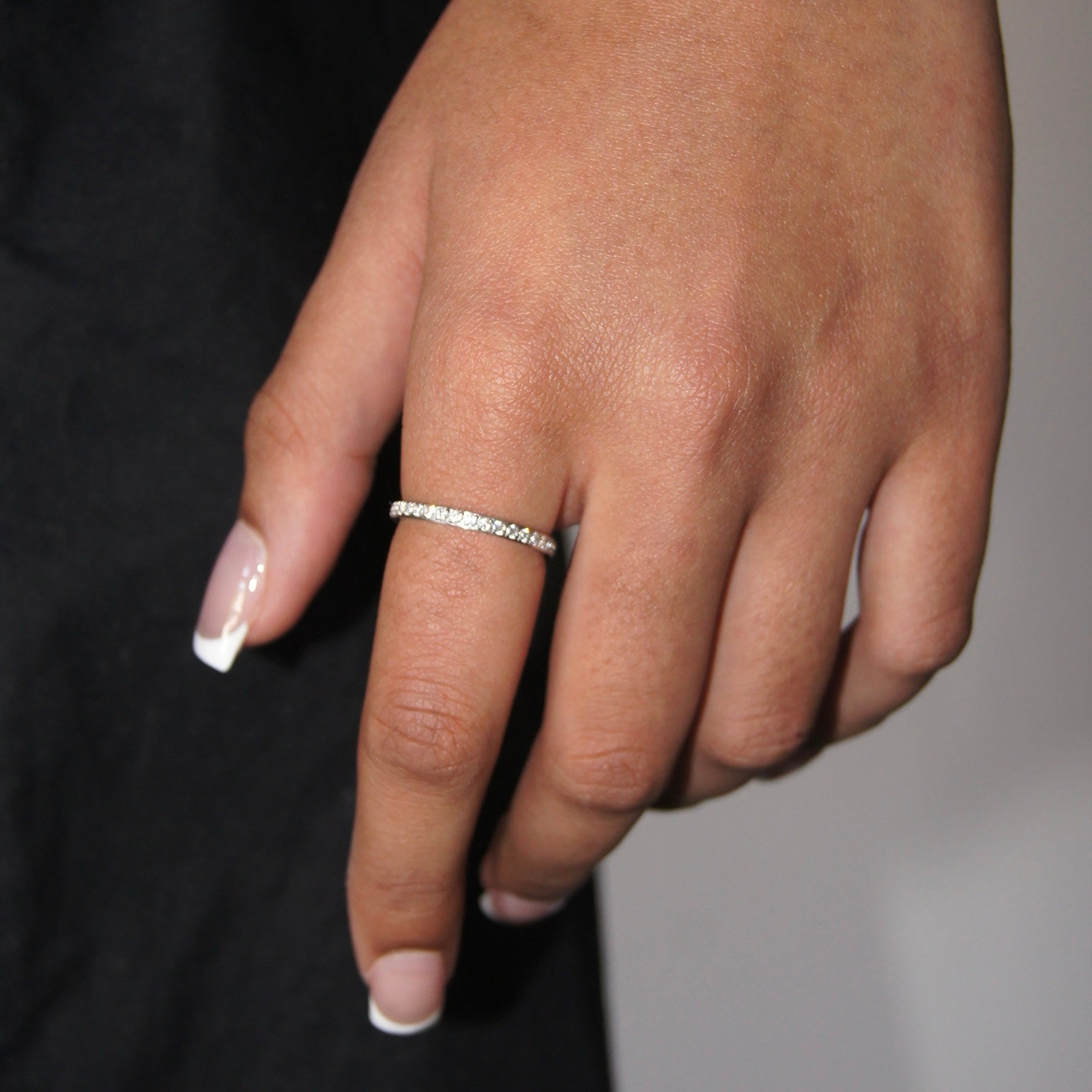 Eternity Circles Diamonds Ring - Image 4